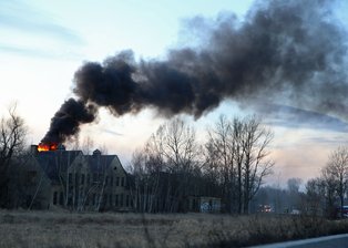 Feuer in ehemaliger Wäscherei - 