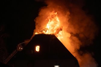 Feuer in Häusern in Rochlitz und bei Geringswalde: Ermittlungen wegen Brandstiftung - Am 14. Januar brannte es gegen 23 Uhr an der Fischergasse in Rochlitz.