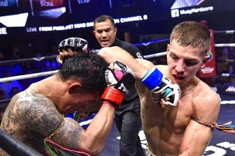 Feuer und Flamme für die härteste Kampfkunst der Welt: Muay-Thai-Weltmeister aus dem Erzgebirge gönnt sich keine Pause - Im Ring kennt Muay-Thai-Kämpfer Marvin Dittrich (r.) kein Pardon. Unlängst erfüllte sich der Zwönitzer in Thailand einen großen Traum.