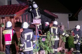 Feuer unterm Schuppendach -