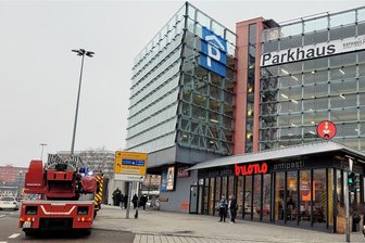 Feueralarm in Parkhaus der Chemnitzer Innenstadt - In der Chemnitzer Innenstadt gab es Feueralarm im Parkhaus Am Wall.