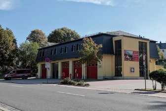 Feuerwehr Annaberg feiert gleich drei Jubiläen - Im 2003 neu errichteten Gerätehaus an der Geyersdorfer Straße soll am Samstag groß gefeiert werden.
