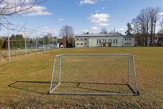 Feuerwehr Bernsdorf: Happy End bei der Standortsuche - In Zukunft müssen sich die Sportler dieses Areal mit den Kameraden der Freiwilligen Feuerwehr Bernsdorf teilen. 