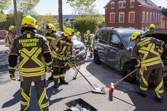 Feuerwehr Ellefeld nach Zoff mit Bürgermeister in Gesprächen: „Dass das nicht von heute auf morgen wird, war aber klar“ - Ein Streit zwischen Feuerwehr und Bürgermeister gipfelte in Ellefeld mit einem Streik der Kameraden. Gesprächen sollten Abhilfe schaffen.
