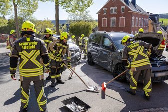 Feuerwehr Ellefeld: Weniger Einsätze, aber dringender Bedarf bei Ausrüstung - Die Ellefelder Feuerwehr ist 2025 zu 19 Einsätzen gerufen worden.