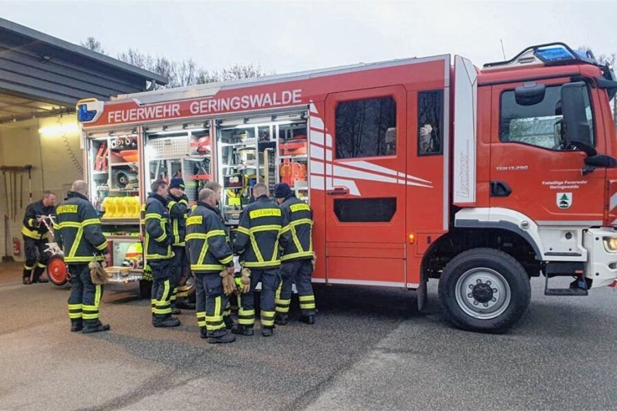 Feuerwehr Geringswalde zeigt, was sie hat - Die Aktiven absolvieren seit Mitte April spezielle Dienste, die der Einweisung in die neue Technik dienen. 