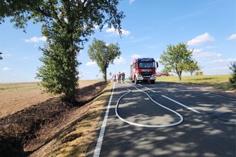 Feuerwehr Geringswalde: Zwei Einsätze binnen weniger Stunden - Die Feuerwehr eilte zu einem Brand an der B 175.