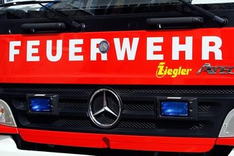 Feuerwehr: Kameraden rücken während Festveranstaltung zu Einsatz aus -