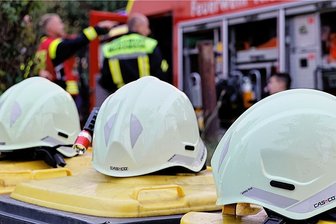Feuerwehr löscht Brand in Cainsdorf - Die Zwickauer Berufsfeuerwehr wurde am Mittwochmorgen zu einem Brand in Cainsdorf gerufen (Symbolfoto). 