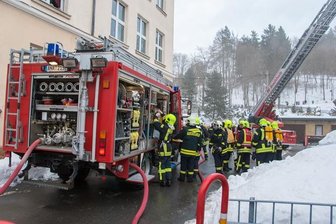 Feuerwehr löscht Brand in Sehmatal -
