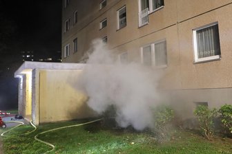 Feuerwehr löscht Kellerbrand in Markersdorf -