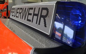 Feuerwehr löscht Reisighaufen in Lichtenstein -