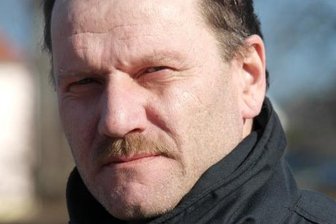 Feuerwehr rettet auch hilflose Katzen - Uwe Lübke - Ortswehrleiter