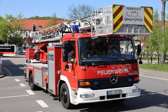 Feuerwehrleute rücken in Aue beim Friseur an - Die Feuerwehr musste beim Friseur anrücken.