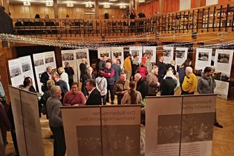 Film hebt einen Schatz: Schönbacher Instrumentenbauer erzählen - Die Vorführungen des Dokumentarfilms „Ein Himmel voller Geigen“ im Kulturzentrum Schönbach/Luby stießen auf reges Interesse.