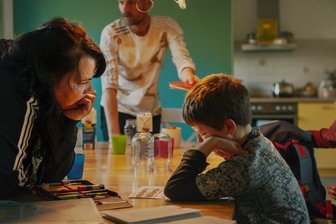 Film und Regisseur kommen ins Vogtland - Der prämierte Dok-Film „Im Prinzip Familie“ wird am Donnerstag in Rodewisch gezeigt.