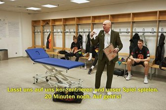 Filmemacher nimmt Fans der Niners noch einmal mit zum Final Four nach Berlin - Exklusive Einblicke in die Kabine der Niners: Rodrigo Pastore motiviert die Mannschaft in der Halbzeitpause des Pokal-Halbfinalspieles bei Alba Berlin. Mit der Doku "No Filter" nimmt Filmemacher Thomas Höppner die Fans noch einmal mit zum Final Four, das Mitte Februar stattfand.
