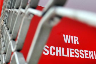 Finanzielle Schieflage von Firmen im Vogtlandkreis: Fast 1100 Menschen bangten 2024 um ihre Jobs - Fast 1100 Menschen bangten voriges Jahr im Vogtlandkreis um ihren Job, weil Firmen Insolvenz anmeldeten.