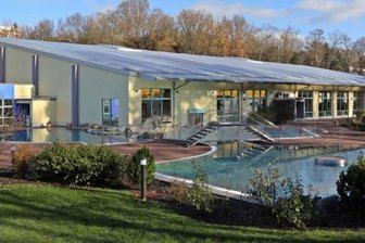 Finanzielle Unterstützung des Hallen- und Freibades "Webalu" teilweise auf den Weg gebracht - 