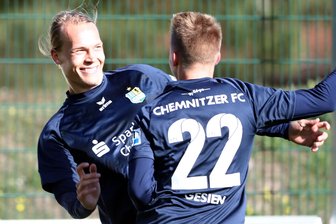 Finne Hovi verlässt Chemnitzer FC - Kimmo Hovi (links) verlässt nach einem halben Jahr den Regionalligisten Chemnitzer FC und wechselt nach Fürstenwalde.