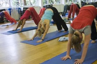 Firmen investieren in Fitness der Belegschaft - 