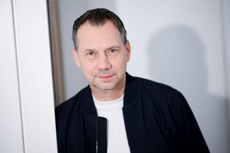 Fitzek, Juli Zeh und Campino für Bucherfolge ausgezeichnet - Fitzeks "Der Nachbar" war nach Angaben von Media Control das meistverkaufte gebundene Buch des Jahres 2025. (Archivbild)
