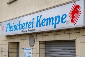 Fleischerei Kempe schließt nach über 130 Jahren – Insolvenz besiegelt Ende eines Traditionsbetriebs im Erzgebirge - Das war‘s: Für die Fleischerei Kempe gibt es keine Zukunft.