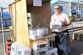 Flöha lockt mit erster Drive-in-Station für Toilettenpapier -