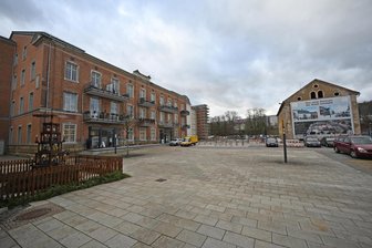 Flöha: Stück des neuen Marktplatzes in der Alten Baumwolle wird freigegeben - Die Alte Baumwolle in Flöha wird zum Ortszentrum umgestaltet.