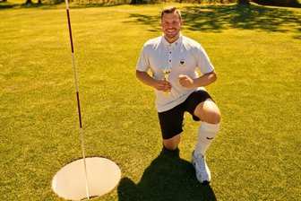 Flöhaer Lehrer triumphiert in Breslau - Paul Schmieder vom Footgolfclub Erzgebirge fiebert dem Saisonhöhepunkt entgegen.