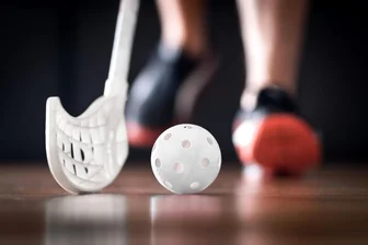 Floorball: UV Zwigge verliert erstmals zwei Spiele in Serie - Die Zwickauer ließen im Kampf um die Tabellenspitze Federn. Ohne den besten Scorer der Liga, Luca Böhlmann, ging das Auswärtsspiel gegen Magdeburg verloren.
