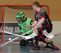 Floorballer bleiben sieglos - Die Zwickauer rannten am Sonntag oft dem Geschehen hinterher. Gegen Bautzen kassierte UV-Torwart Erik Hämmerlein acht Tore. 