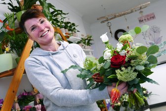 Floristin zieht um: Blumen(st)engel soll am Zschopauer Markt besser gedeihen - In Zschopau hat Dina Schubert ein neues Zuhause für ihr Blumengeschäft gefunden.