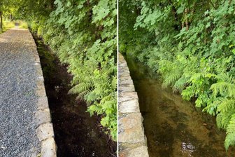 Floßgraben im Erzgebirge: Plötzlich ist das Wasser weg - Der Floßgraben in Aue. Vergangenen Freitag führte der Graben deutlich weniger Wasser (l.) als diese Woche (r.).