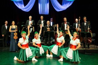 Flotte Tänze und Ohrwürmer im König-Albert-Theater Bad Elster -