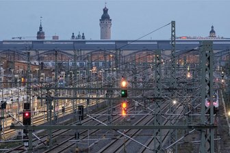 Flucht endet in Leipzig: Mutmaßlicher Doppelmörder am Hauptbahnhof gefasst - Der Hauptbahnhof in Leipzig. Hier schnappten Polizisten den Flüchtigen. (Archiv)