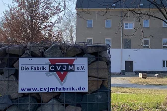 Flüchtlingsheim Reichenbach: Warum die Stadträte sauer sind - In die CVJM-Fabrik sollen ab dem nächsten Jahr Flüchtlinge einziehen.