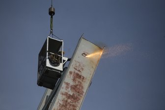Flutlicht-Masten werden demontiert -