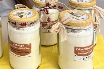 Förderregion sucht Hobbybäcker - Zu verschenken: Gläser mit Plätzchenteig.