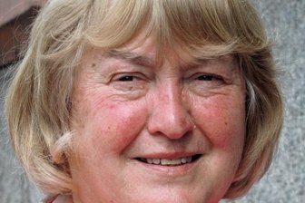 Förderverein lässt beim Schach die Köpfe rauchen - Ute Eschner - Organisatorinim Seniorentreff