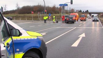 Ford-Fahrer wird von mutmaßlichem Fahrzeugdieb gerammt -