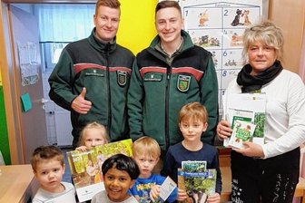 Forstleute werben für den Wald - 