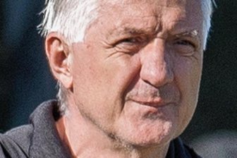 Fortuna: Paukenschlag vor dem Derby - Nach knapp einem Jahr gibt Michael Rudolph das Amt des Fortuna-Trainers wieder ab. Er bleibt dem Verein aber erhalten.