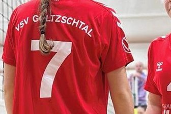 Fortunen: Silber glänzt golden - schon wieder - Die VSV-Zuspielerinnen Miriam Görner (links) und Heike Leistner ließen nichts anbrennen.