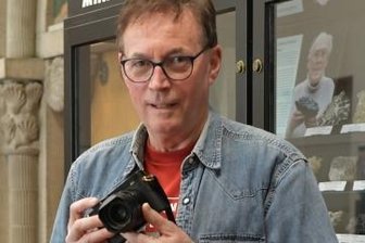 Fotograf Eckardt Mildner reist mit - Eckardt Mildner begleitet die Expedition.