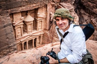 Fotojournalist Lutz Jäkel zurück in Freiberg: Kinopolis zeigt seine Reise über die Arabische Halbinsel - Lutz Jäkels große Leidenschaft ist der Nahe Osten. In einer Live-Reportage erzählt er gemeinsam mit Schriftstellerin Nadine Pungs Geschichten fernab der üblichen Schlagzeilen.