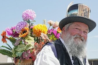 Fotorätsel 1383: Ein Original - Jürgen Albrecht.