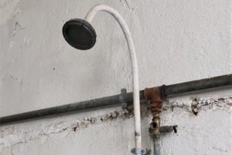Fotosafari im Gefangenenhaus bringt Geld für den guten Zweck - Das ehemalige Gefängnis ist heute ein sogenannter "Lost Place".