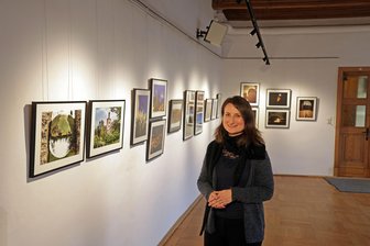 Fotowettbewerb in Glauchau: Auswertung lässt auf sich warten - Galerieleiterin Katerzyna Zierold zeigte sich erfreut über die Resonanz auf die Fotoausstellung.