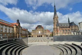 Fraktionen sauer: Rathaus Chemnitz ignoriert Ratsbeschluss zu Azubi-Kulturticket -